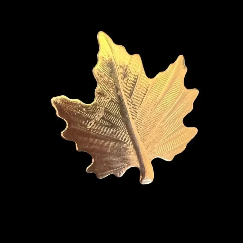 Vintage 60s-70s Ridged Textured Maple Leaf Brooch Pin Gold Tone
